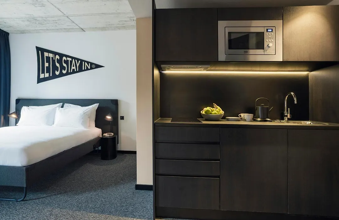 The Social Hub Porto Extended Stay-1