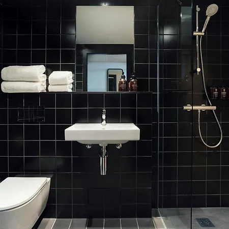 The Social Hub Porto Extended Stay-3